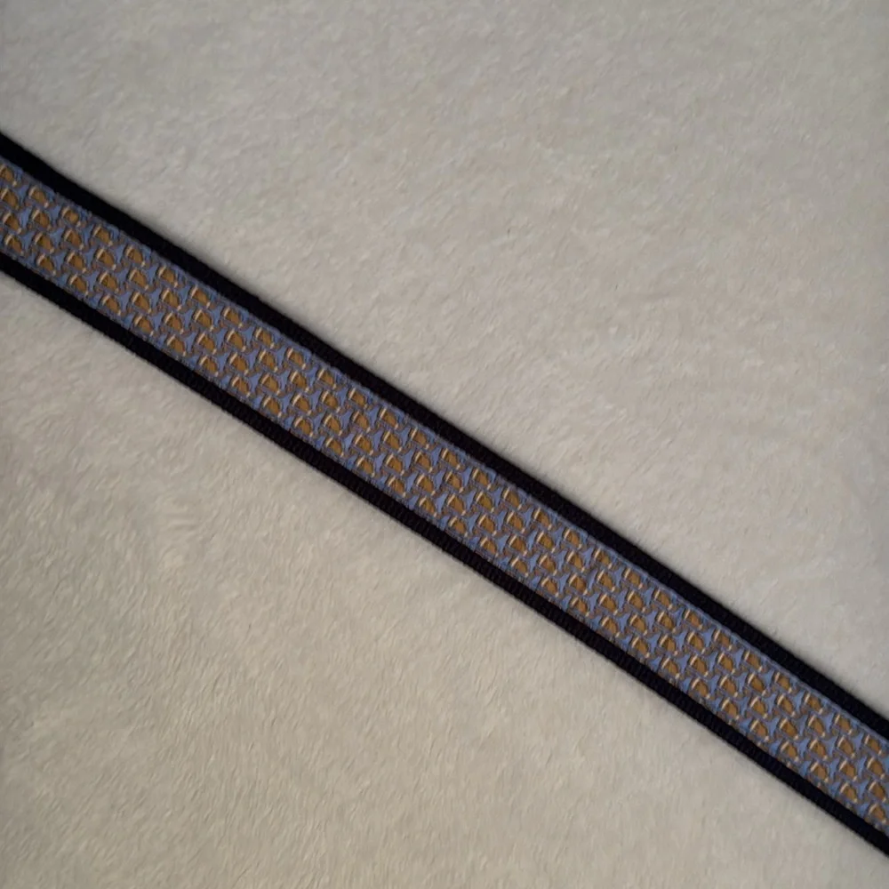 {VV} Vineyard Vines | Football Micro Whale Print Canvas Club Belt (36) - Picture 7 of 16